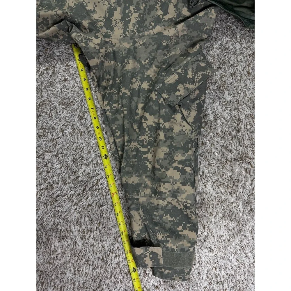 Parka Cold Weather Universal Camouflage Jacket Men's Medium Ragular US Military